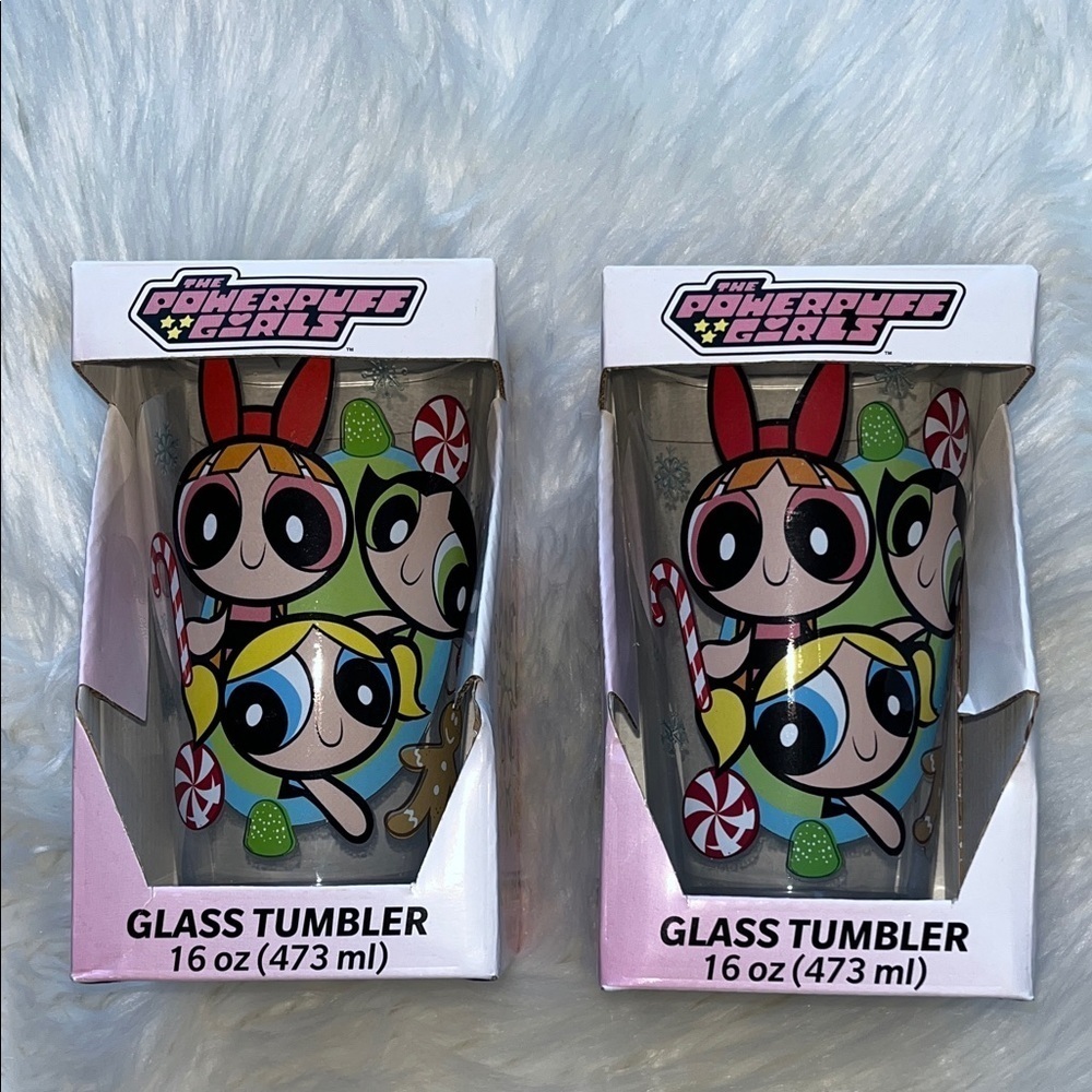 🆕 The Powerpuff Girls Glass Tumbler’s Set of 2 Holiday Christmas Beverage Cups